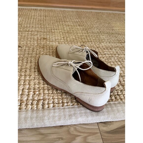 Frye Grace Evo Women's Size 8M Oxford Shoes Off White Leather Lace Up - Picture 2 of 7